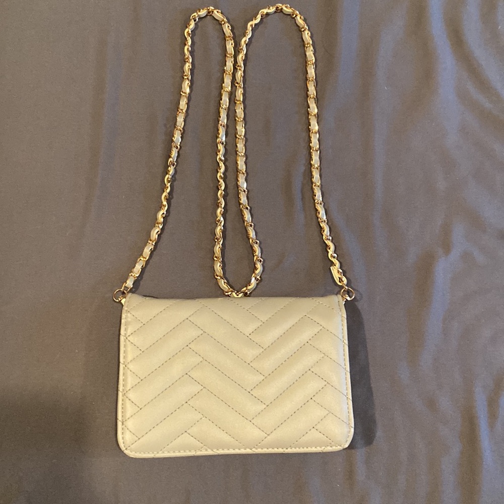 bebe Quilted Crossbody Bag Gray Gold Chain Strap Flap Y2K Shoulder Purse - Picture 3 of 17